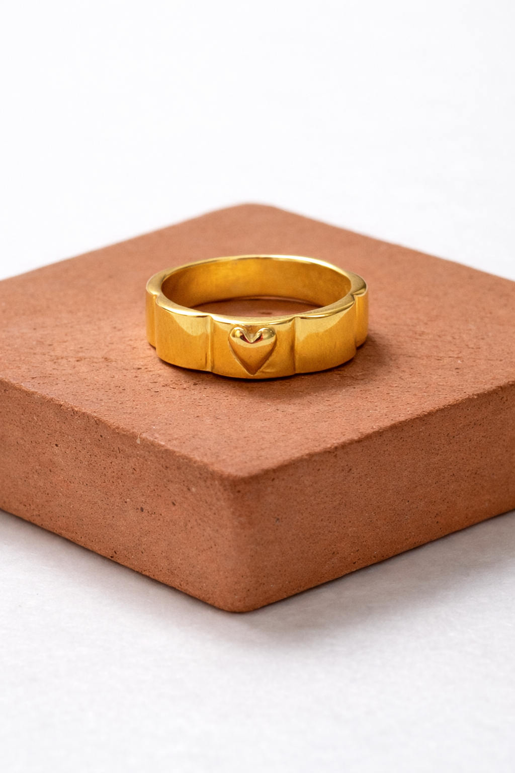 ვერცხლის ხელნაკეთი ბეჭედი